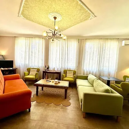 Paula's Lägenhet Vlorë