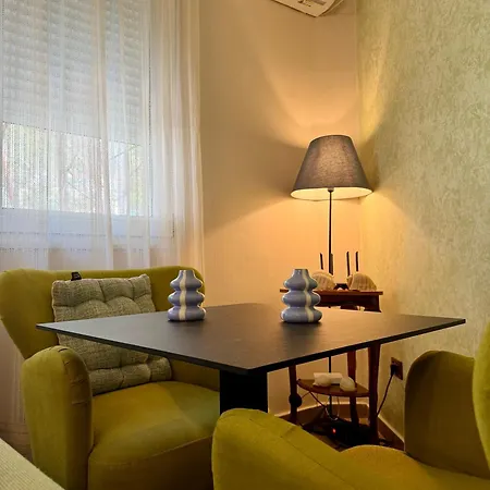 Paula's Apartment Vlore